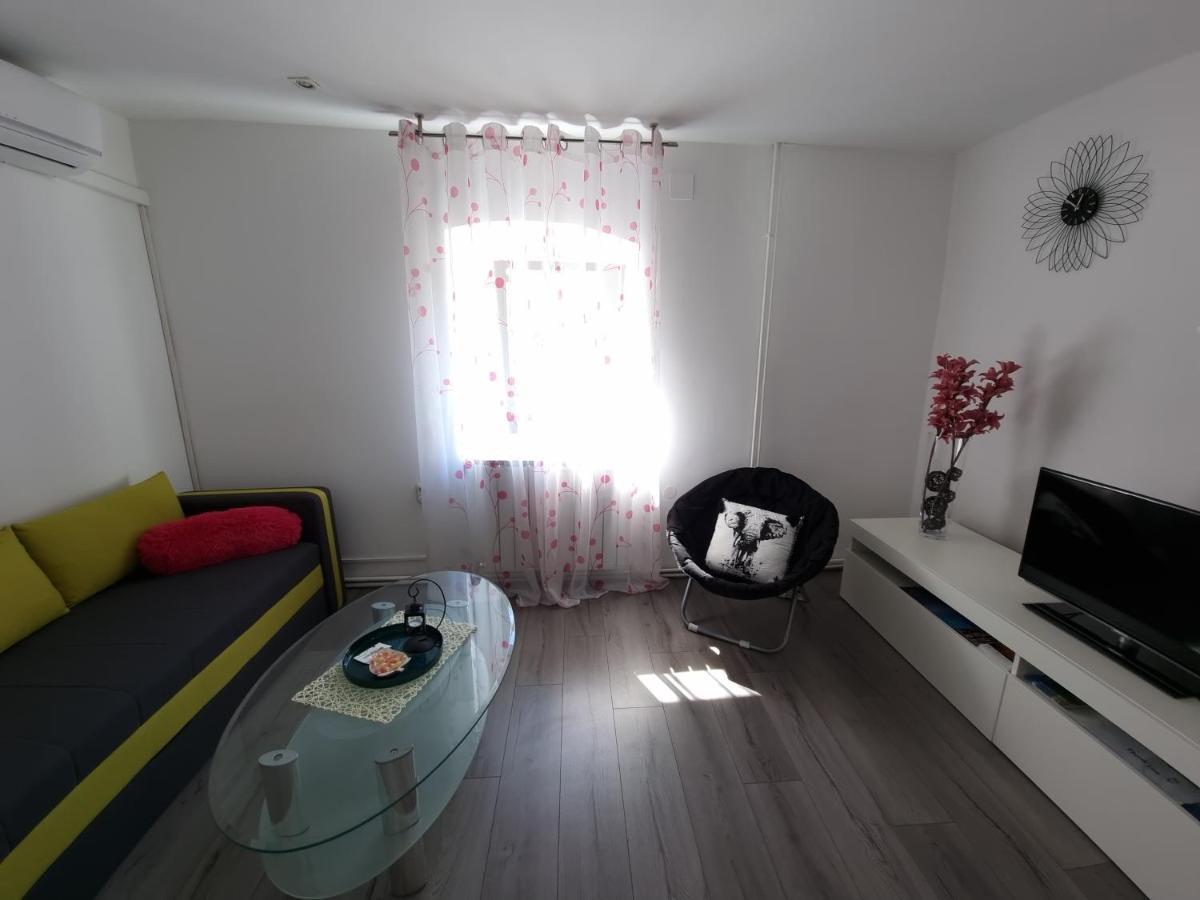 Apartments Lilly Rijeka Exterior foto